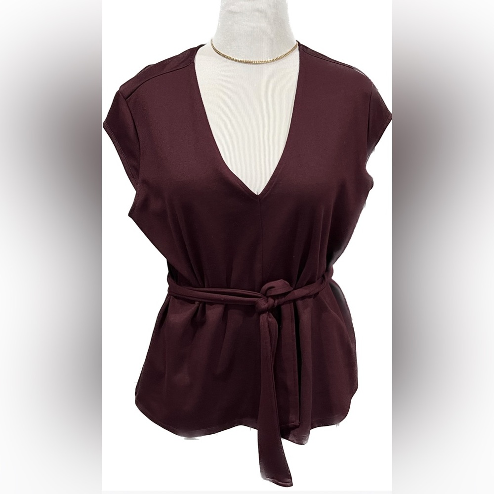 Women’s Business Casual Top